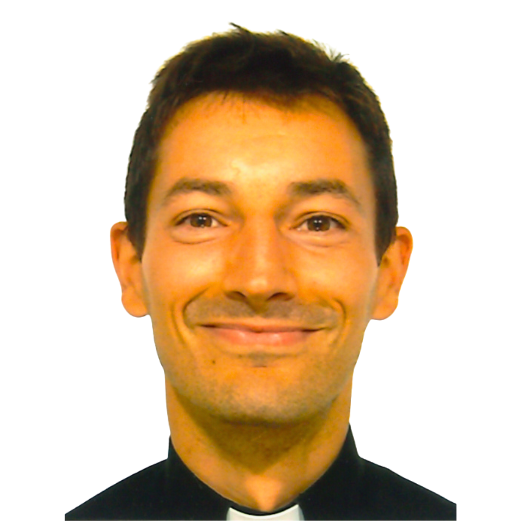 Foto di don Marco Fusini